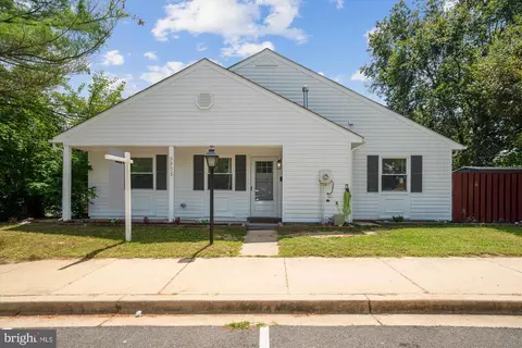9903 Mallard Dr, Laurel, MD 20708