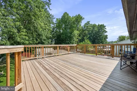 Exterior - 9208 Alcona St, Lanham, MD 20706 photo 6 of 7
