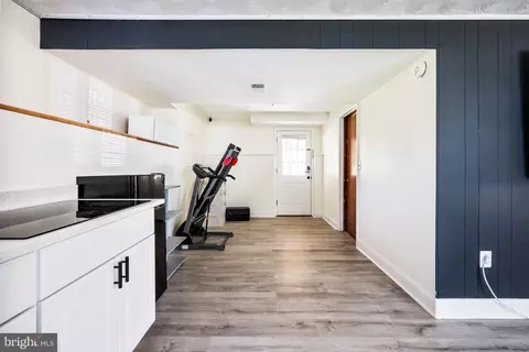 Entry Way - 9208 Alcona St, Lanham, MD 20706 photo 4 of 5