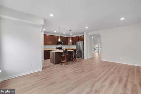 5652 Lanteen St, Lanham, MD 20706 photo 10