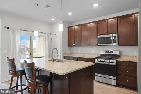 5652 Lanteen St, Lanham, MD 20706 photo 18