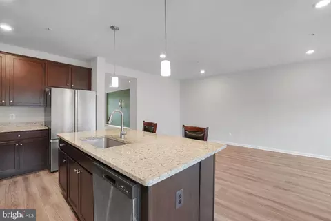 5652 Lanteen St, Lanham, MD 20706 photo 13