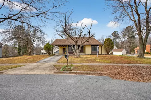8801 Monmouth Dr, Marlboro, MD 20772
