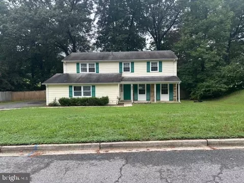 9511 Tam O Shanter Dr, Marlboro, MD 20772