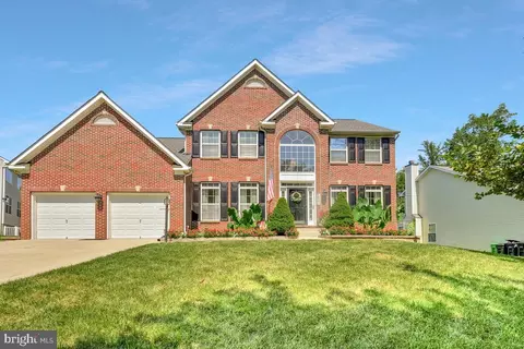10206 Rolling Green Way, Fort Washington, MD 20744