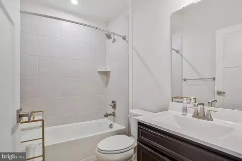 138 Summit Point Blvd, Bowie, MD 20716 photo 28