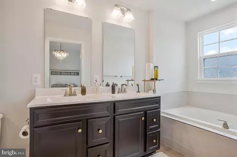 138 Summit Point Blvd, Bowie, MD 20716 photo 22