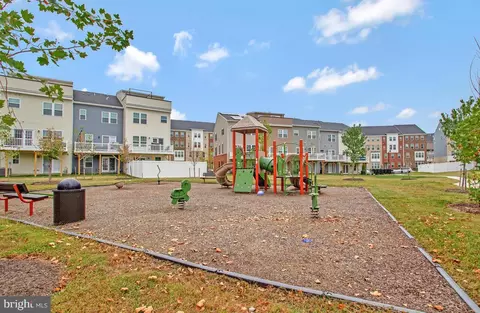 138 Summit Point Blvd, Bowie, MD 20716 photo 45