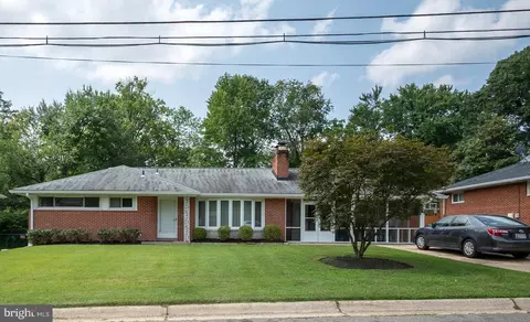4305 Elmwood Rd, Beltsville, MD 20705