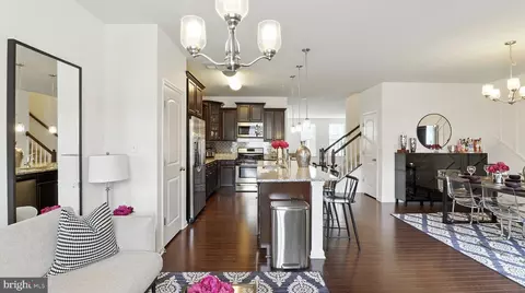 9405 Geaton Park Pl, Lanham, MD 20706 photo 17