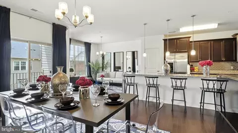 9405 Geaton Park Pl, Lanham, MD 20706 photo 15