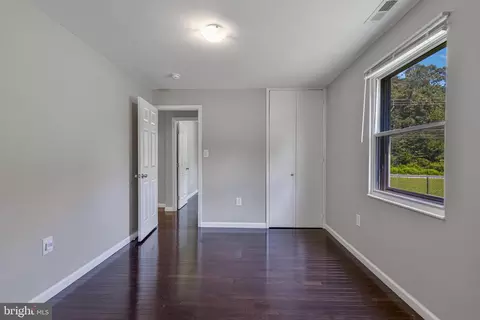 Bedroom - 7522 Surratts Rd, Clinton, MD 20735 photo 3 of 3