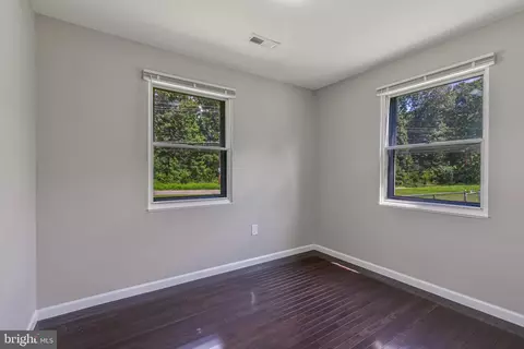 Bedroom - 7522 Surratts Rd, Clinton, MD 20735 photo 1 of 3