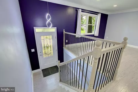 Entry Way - 8700 Kiama Rd, Laurel, MD 20708 photo 1 of 2
