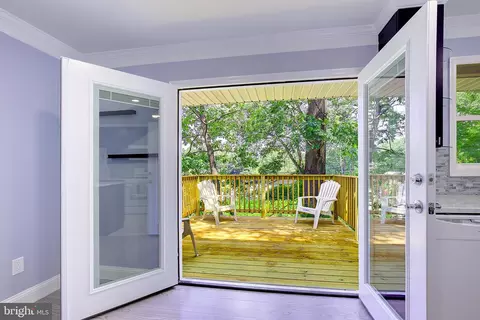 Exterior - 8700 Kiama Rd, Laurel, MD 20708 photo 5 of 11