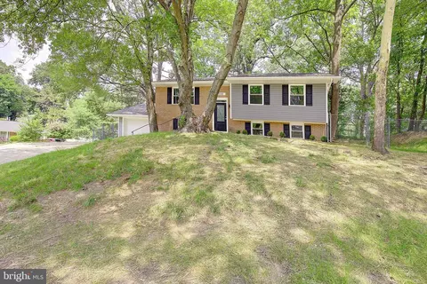 Exterior - 8700 Kiama Rd, Laurel, MD 20708 photo 2 of 11