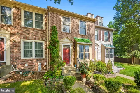 14040 Chestnut Ct, Laurel, MD 20707