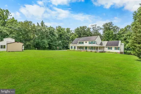 11709 Thrift Rd, Clinton, MD 20735