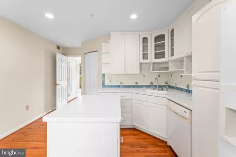Kitchen - 11709 Thrift Rd, Clinton, MD 20735 photo 4 of 4