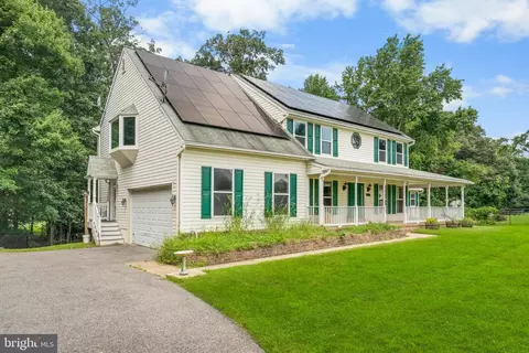 Exterior - 11709 Thrift Rd, Clinton, MD 20735 photo 2 of 9