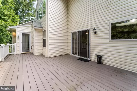 Exterior - 11709 Thrift Rd, Clinton, MD 20735 photo 7 of 9