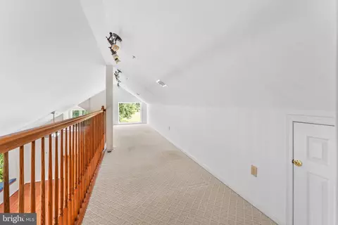Entry Way - 11709 Thrift Rd, Clinton, MD 20735 photo 2 of 10