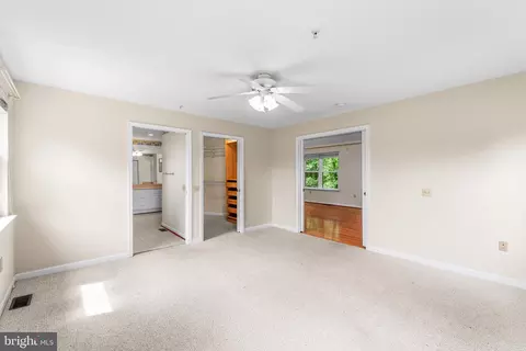 Bedroom - 11709 Thrift Rd, Clinton, MD 20735 photo 2 of 6