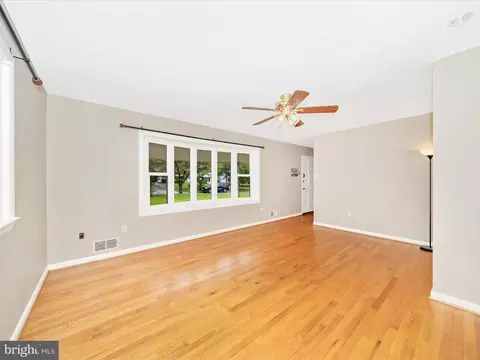 Living - 7019 Fitzpatrick Dr, Laurel, MD 20707 photo 5 of 12