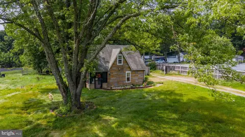 7601 S Osborne Rd, Marlboro, MD 20772