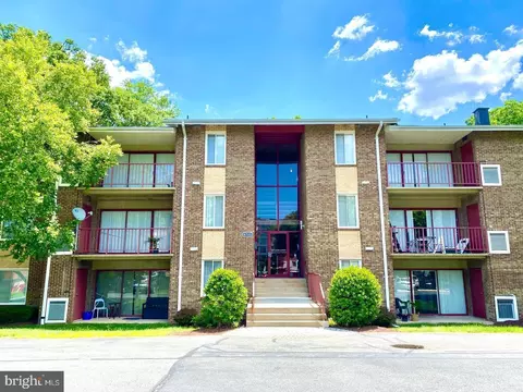 4705 Tecumseh St #104, College Park, MD 20740