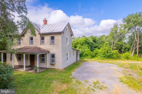 17308 Queen Anne Bridge Rd, Bowie, MD 20716