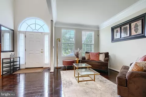 Entry Way - 7105 Solomons Ct, Brandywine, MD 20613 photo 6 of 15