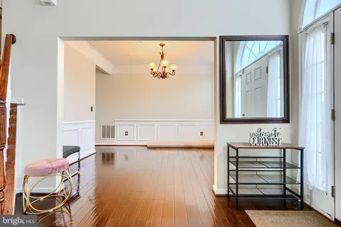 Entry Way - 7105 Solomons Ct, Brandywine, MD 20613 photo 3 of 15