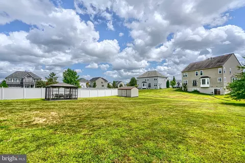 Exterior - 7105 Solomons Ct, Brandywine, MD 20613 photo 8 of 8