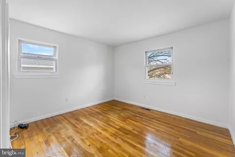 Bedroom - 8020 Tiffany Ln, Lanham, MD 20706 photo 3 of 3