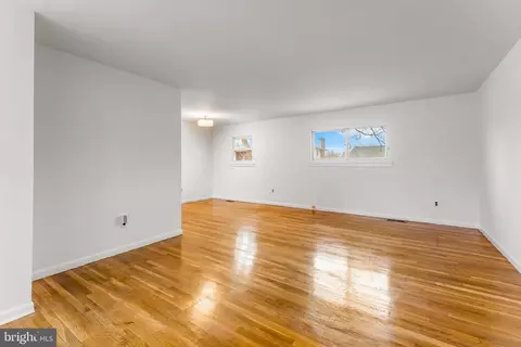 Living - 8020 Tiffany Ln, Lanham, MD 20706 photo 1 of 5