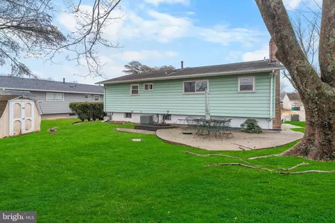 Exterior - 8020 Tiffany Ln, Lanham, MD 20706 photo 3 of 4