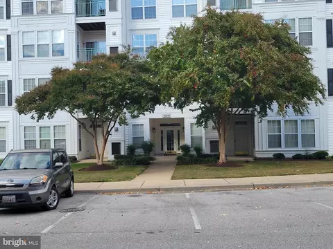 15614 Everglade Ln #104, Bowie, MD 20716