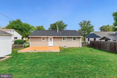 Exterior - 1004 Harrison Dr, Laurel, MD 20707 photo 3 of 4