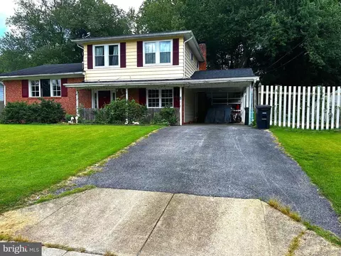 4603 Alcon Dr, Temple Hills, MD 20748