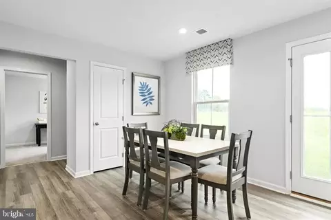 4704 Cooks Point Ct #05, Lanham, MD 20706 photo 5