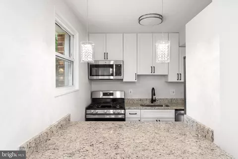 3837 Hamilton St #J-102, Hyattsville, MD 20781