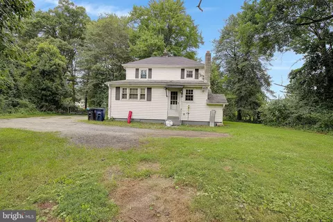 Exterior - 13411 11th St, Bowie, MD 20715 photo 4 of 7