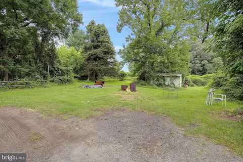 Exterior - 13411 11th St, Bowie, MD 20715 photo 7 of 7