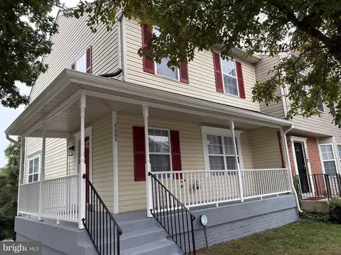 7300 Flag Harbor Dr, District Heights, MD 20747