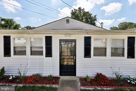 1528 Ruston Ave, Capitol Heights, MD 20743