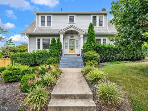 6204 Lombard Ave, Cheverly, MD 20785