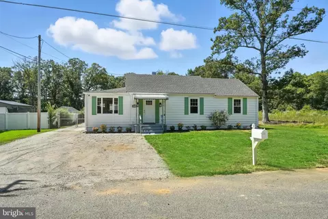8711 Timothy Rd, Brandywine, MD 20613