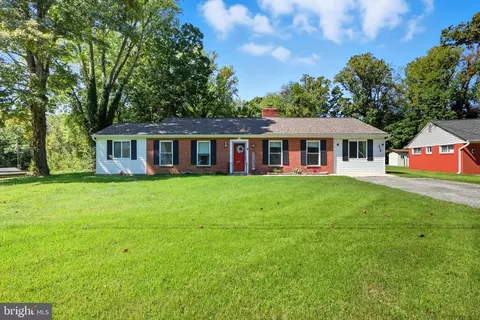 1219 Van Buren Dr, Fort Washington, MD 20744