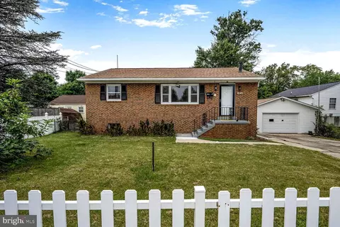 1914 Kent Village Dr, Landover, MD 20785